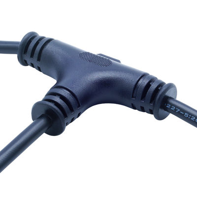 Bộ kết nối loại T chống nước IP68 có cường độ 250V 10A Nylon / PVC Plug